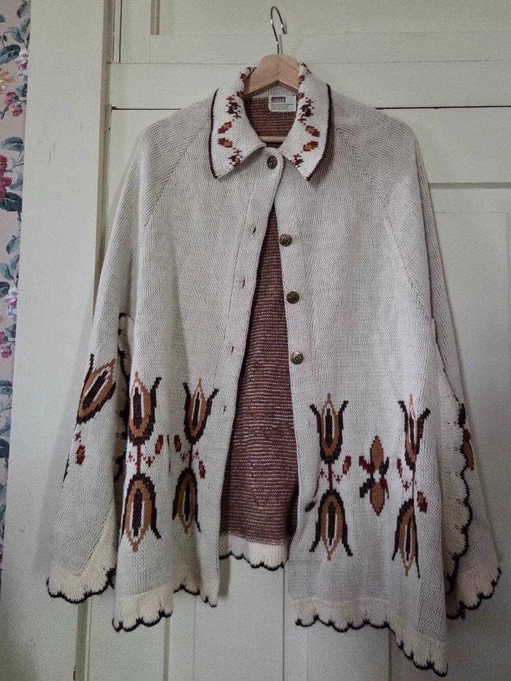 Vintage cape sweater